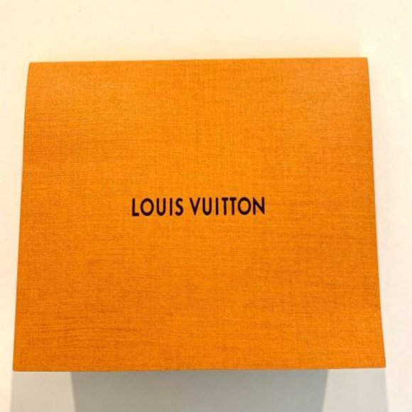 LOUIS VUITTON Authentic EMPTY ENVELOPE Designer GIFT ENVELOPE Priced CHEAP - Picture 1 of 12